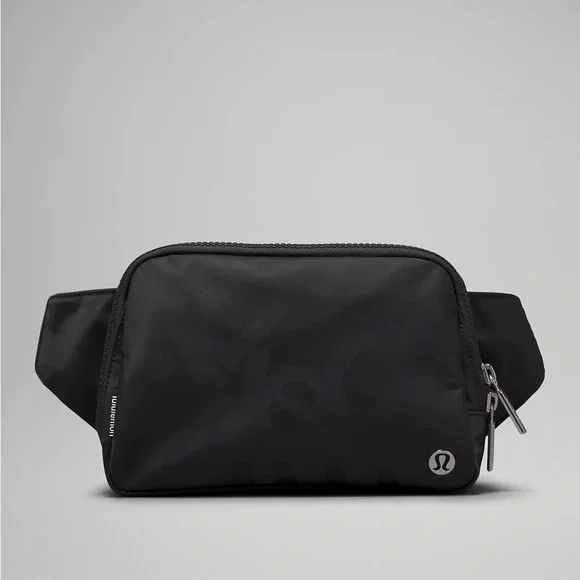 lululemon athletica | Bags | New Lululemon Everywhere Belt Bag Large 2l  Black | Poshmark